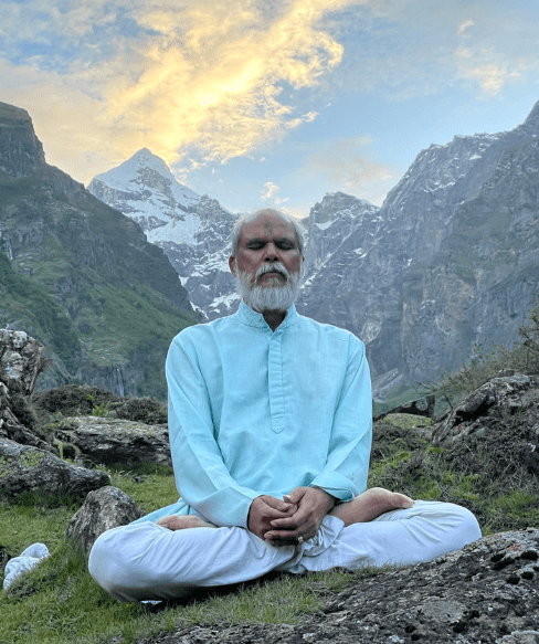 Guruji 2 Guru Bhaneshwaranand