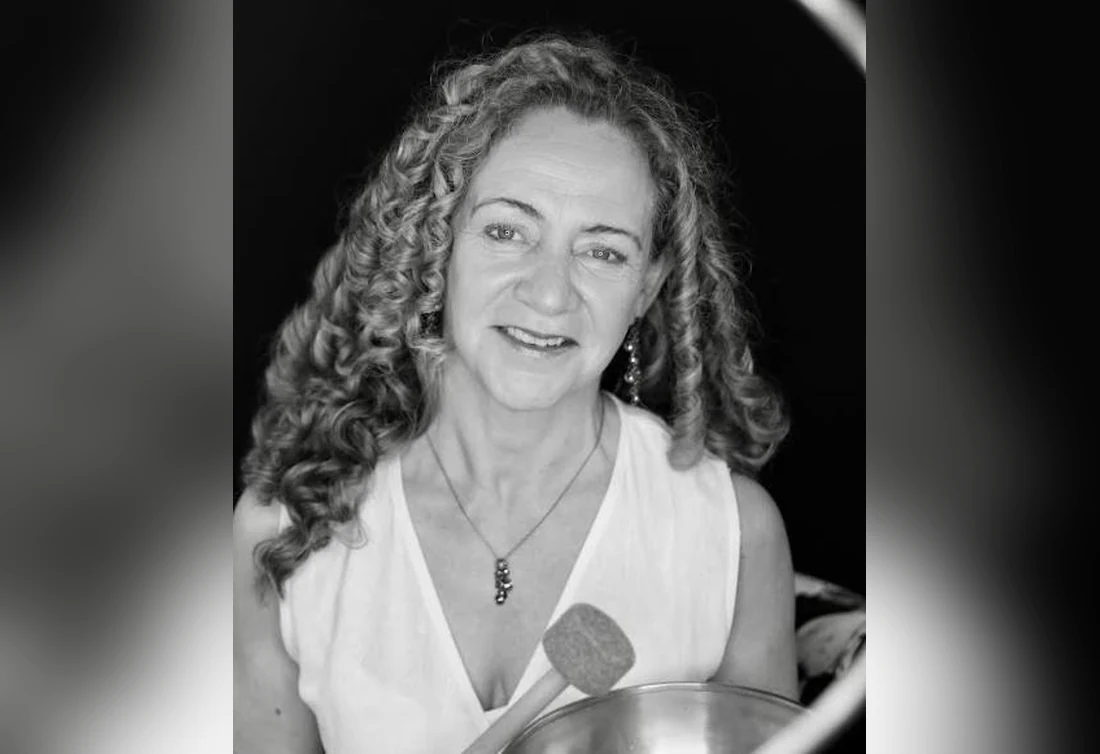 Anja Glaue-Probst, Achtsamkeitstrainerin & Klangpraktikerin – Aussteller beim 1. Wohlfühltag in Holzhausen Anja Glaue-Probst, Achtsamkeitstrainerin & Klangpraktikerin – Aussteller beim 1. Wohlfühltag in Holzhausen