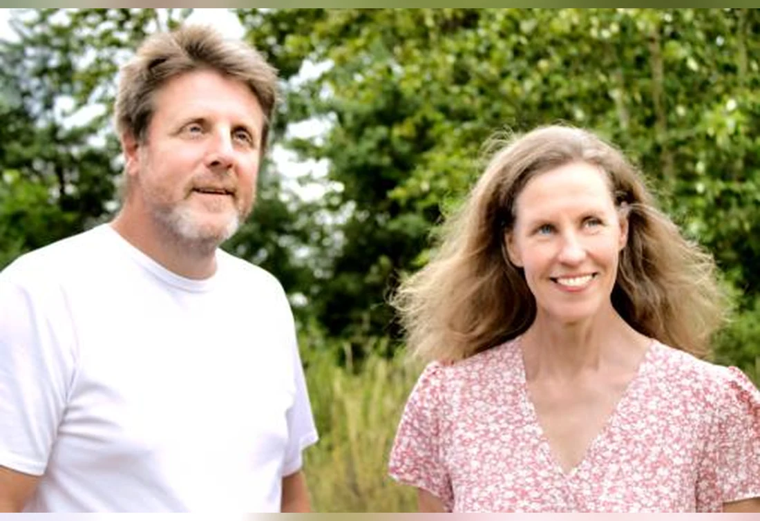 Florian Alexander Boschi & Kati Kohlmann, Einheitskraft – neue Wege in der Meridianarbeit – Aussteller beim 1. Wohlfühltag… Florian Alexander Boschi & Kati Kohlmann, Einheitskraft – neue Wege in der Meridianarbeit – Aussteller beim 1. Wohlfühltag…