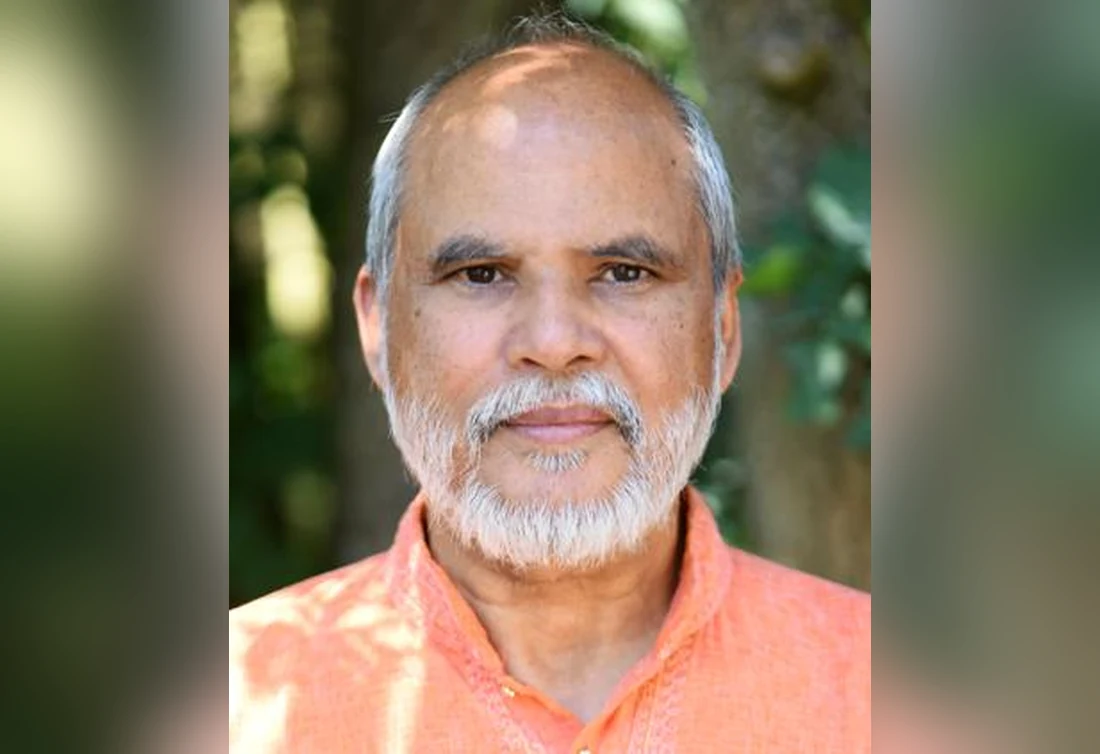 Gurudev Bhaneshwaranand, Spiritueller Lehrer aus Indien, Mantra Meditation und Yoga Übungen am Tag – beim Wohlfühltag… Gurudev Bhaneshwaranand, Spiritueller Lehrer aus Indien, Mantra Meditation und Yoga Übungen am Tag – beim Wohlfühltag…